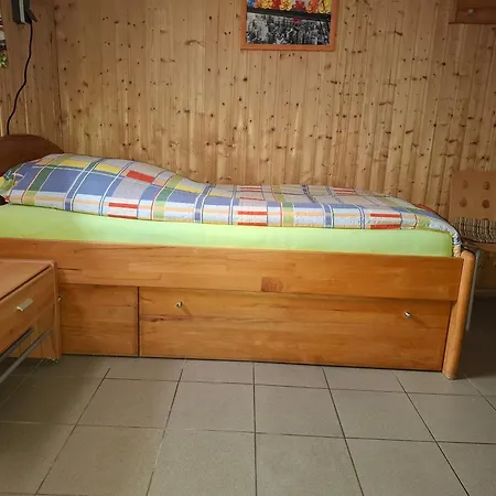 Gaestezimmer Monika Fuer Geschaeftsreisende Und Monteure Mit Eigenem Bad Im Souterrain Rhede (North Rhine-Westphalia)